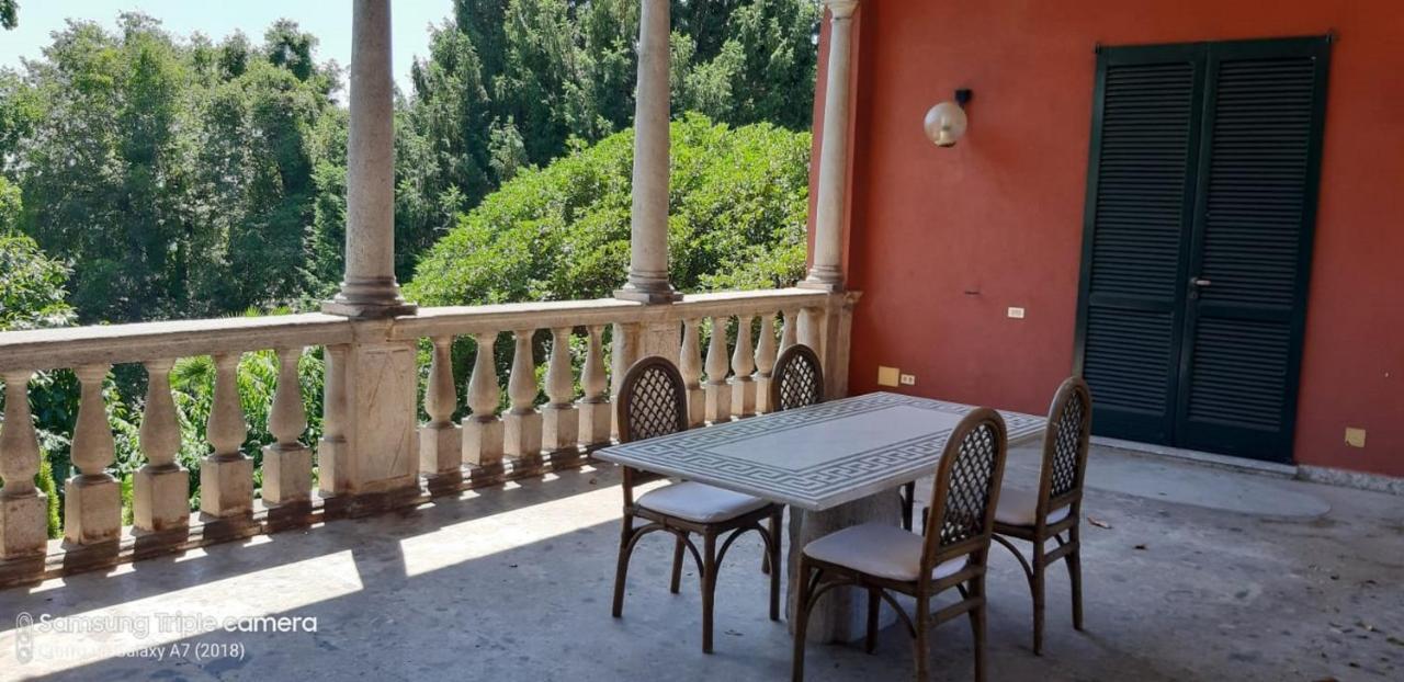 Villa Magnolia Lago Maggiore Besozzo Eksteriør billede