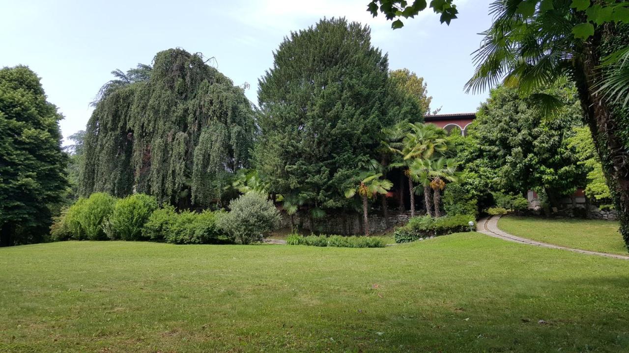 Villa Magnolia Lago Maggiore Besozzo Eksteriør billede